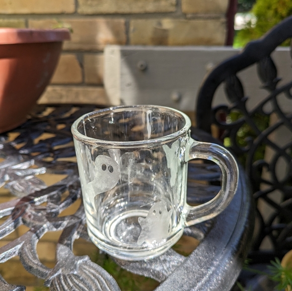 Glass Ghost Mugs - Picture 3 of 8